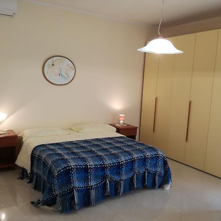 Appartamento In Villa Virginia Fino A 10 Ospiti Mondragone Luaran gambar
