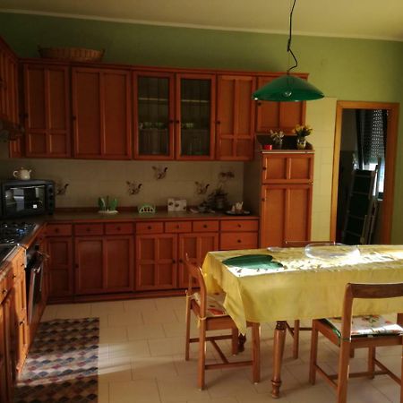 Appartamento In Villa Virginia Fino A 10 Ospiti Mondragone Luaran gambar