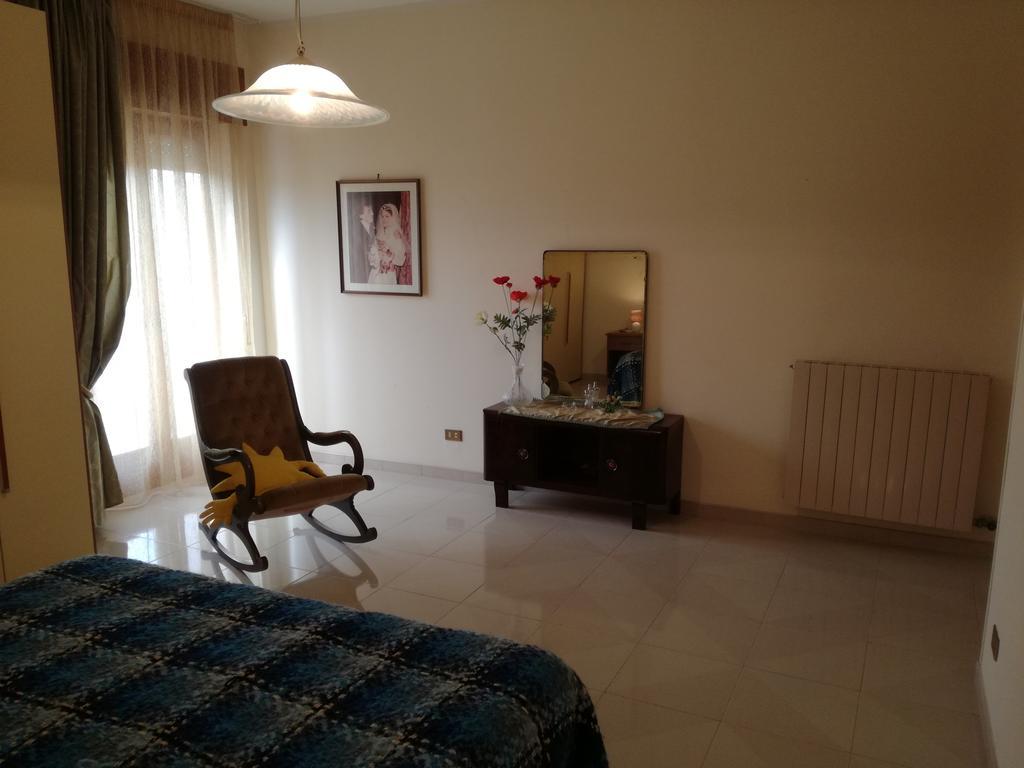 Appartamento In Villa Virginia Fino A 10 Ospiti Mondragone Luaran gambar