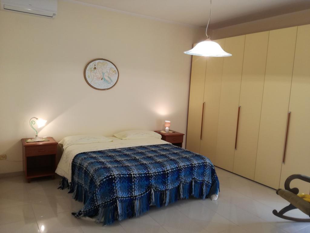 Appartamento In Villa Virginia Fino A 10 Ospiti Mondragone Luaran gambar