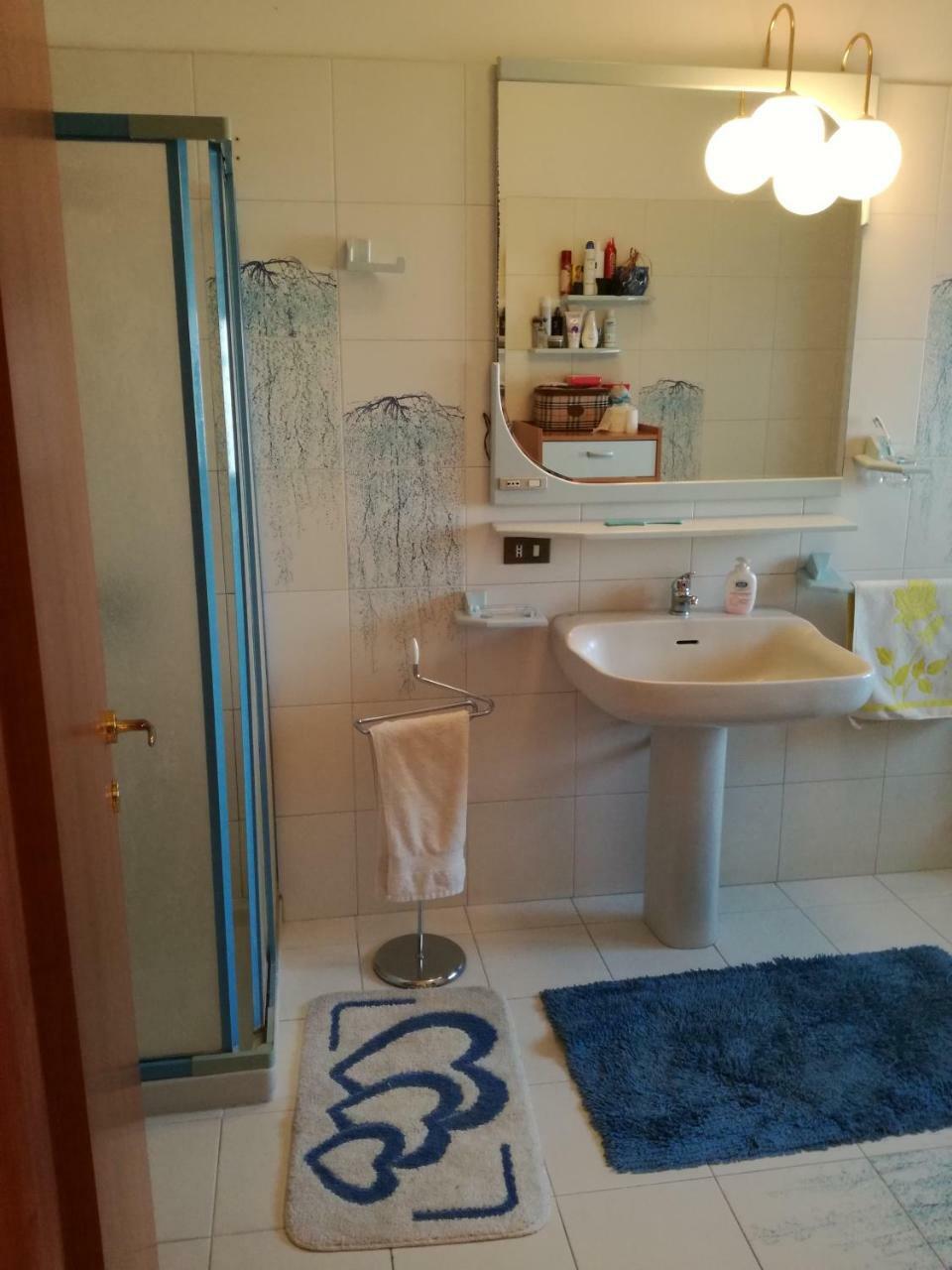 Appartamento In Villa Virginia Fino A 10 Ospiti Mondragone Luaran gambar